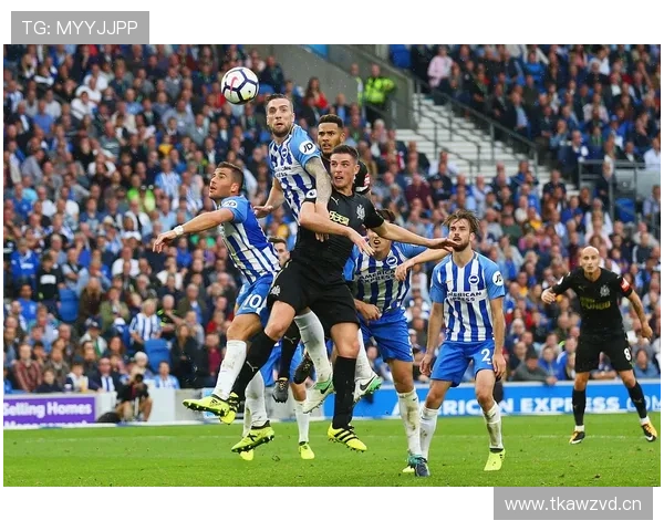 切尔西关键比赛表现不佳问题显现,对争冠形势造成直接影响 切尔西关键比赛表现不佳问题显现,对争冠形势造成直接影响