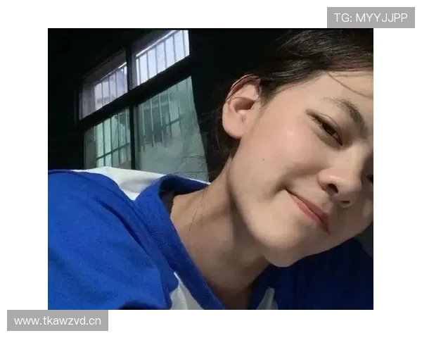 杨舒予训练完直接拎爱马仕去吃米其林，这日子谁顶得住啊