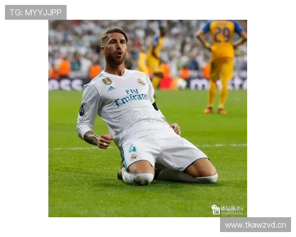 拉莫斯训练完顺手拎走健身房的蛋白粉当夜宵