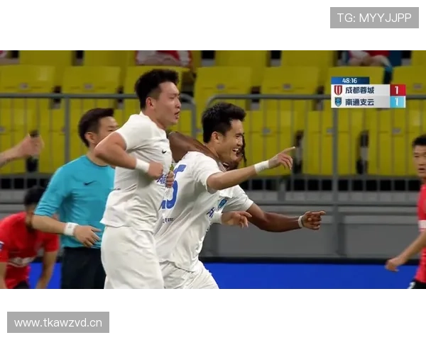 点球重罚到底算不算重新判罚？规则里的关键细节解读