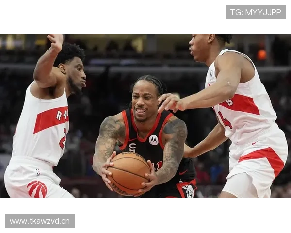 德罗赞挡拆突破效率提升 助力猛龙核心得分爆发